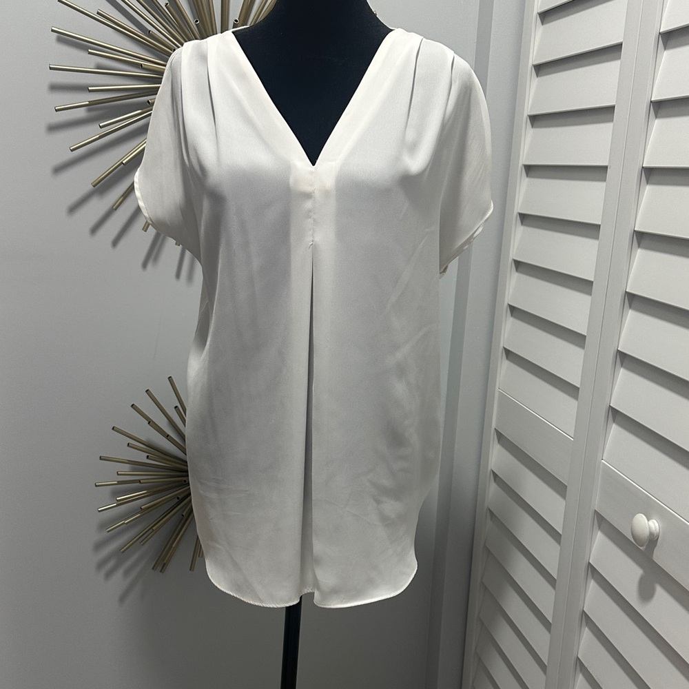 INC International Concepts Cream V-Neck Short Sleeve Blouse